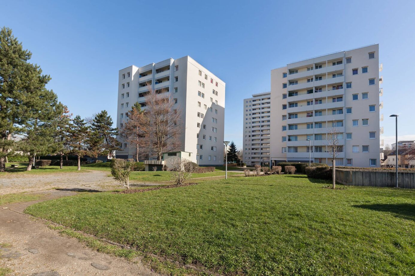 Vue de loin 2 immeubles limeil brévannes