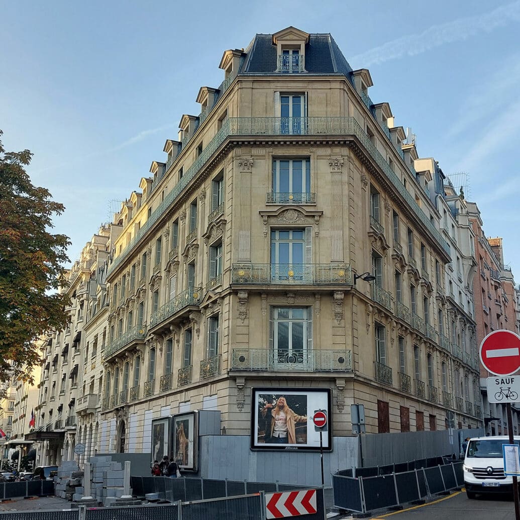 Visite presse du 37 avenue George V (8e) : 30 nouveaux logements dans un immeuble construit en 1880