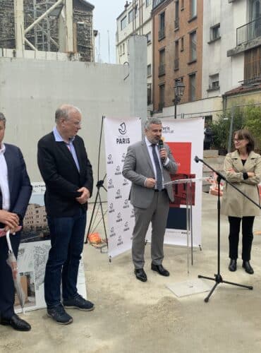 Première pierre des deux projets de pensions de famille au 1-3 Villa des tulipes et 14 rue du roi d’Alger (18e)